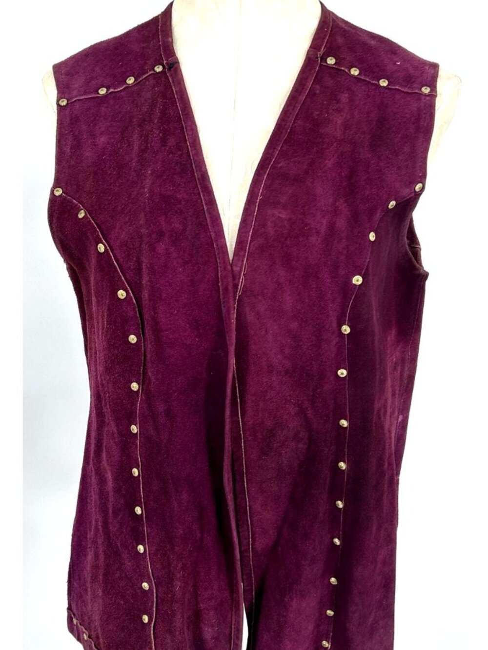 Pioneer Wear Women’s Vest Sz 14 Purple Suede Leather Studded Western Vintage USA